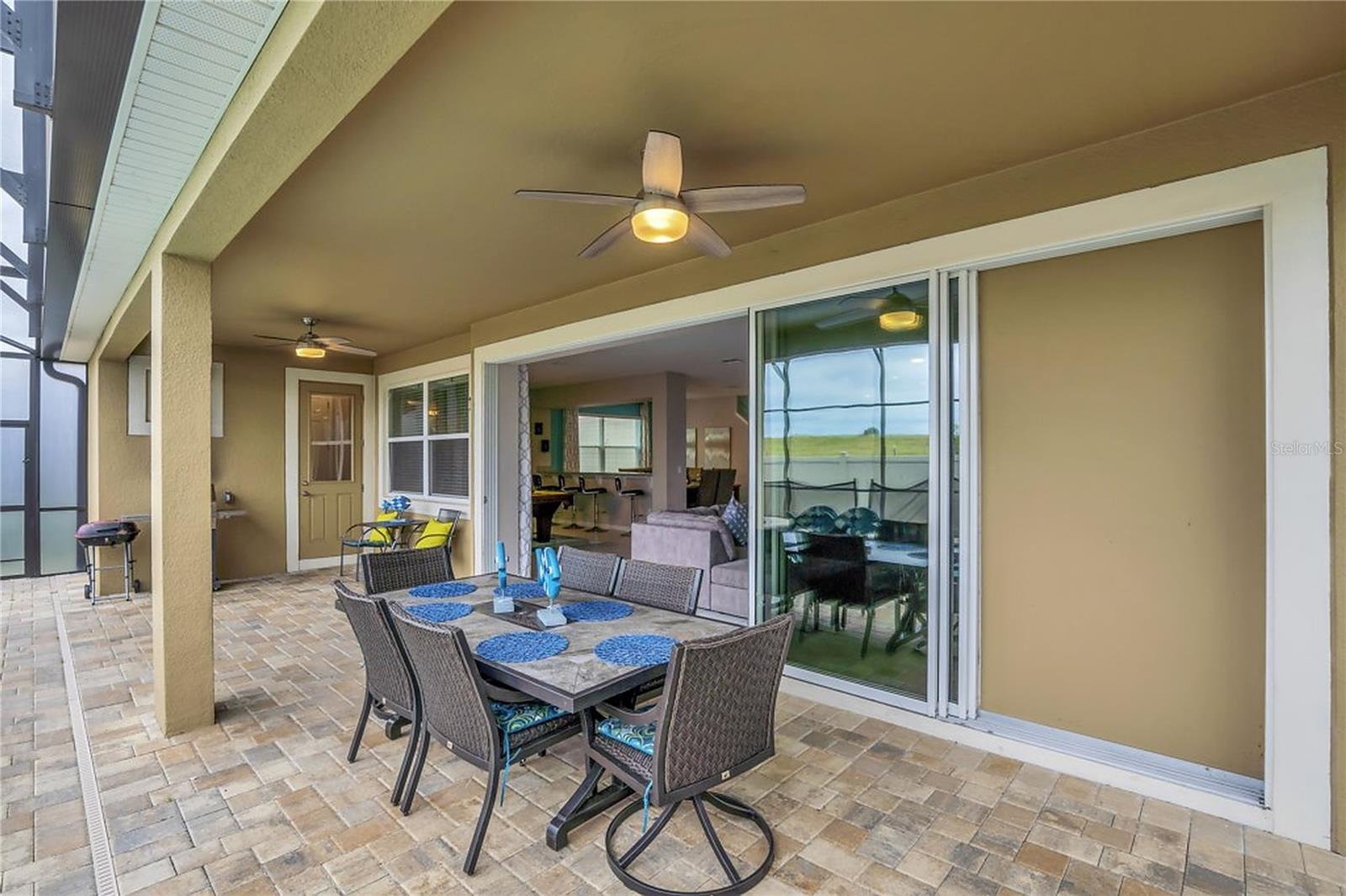 1576 NASSAU POINT TRL