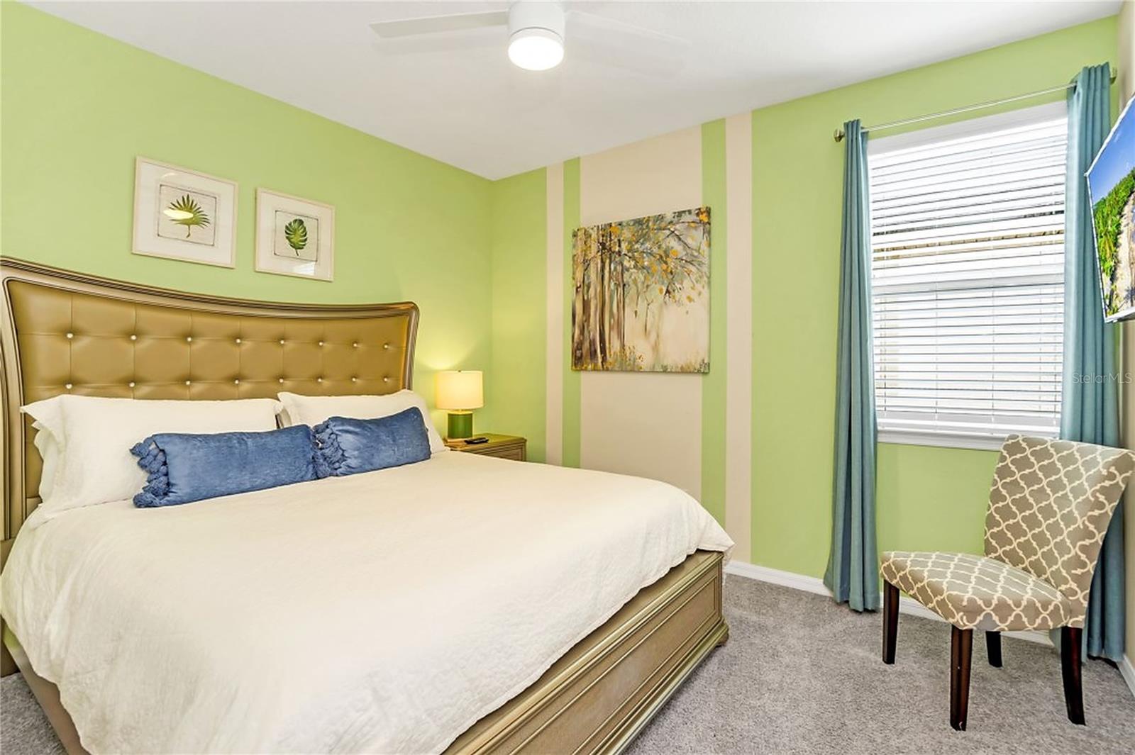 1576 NASSAU POINT TRL