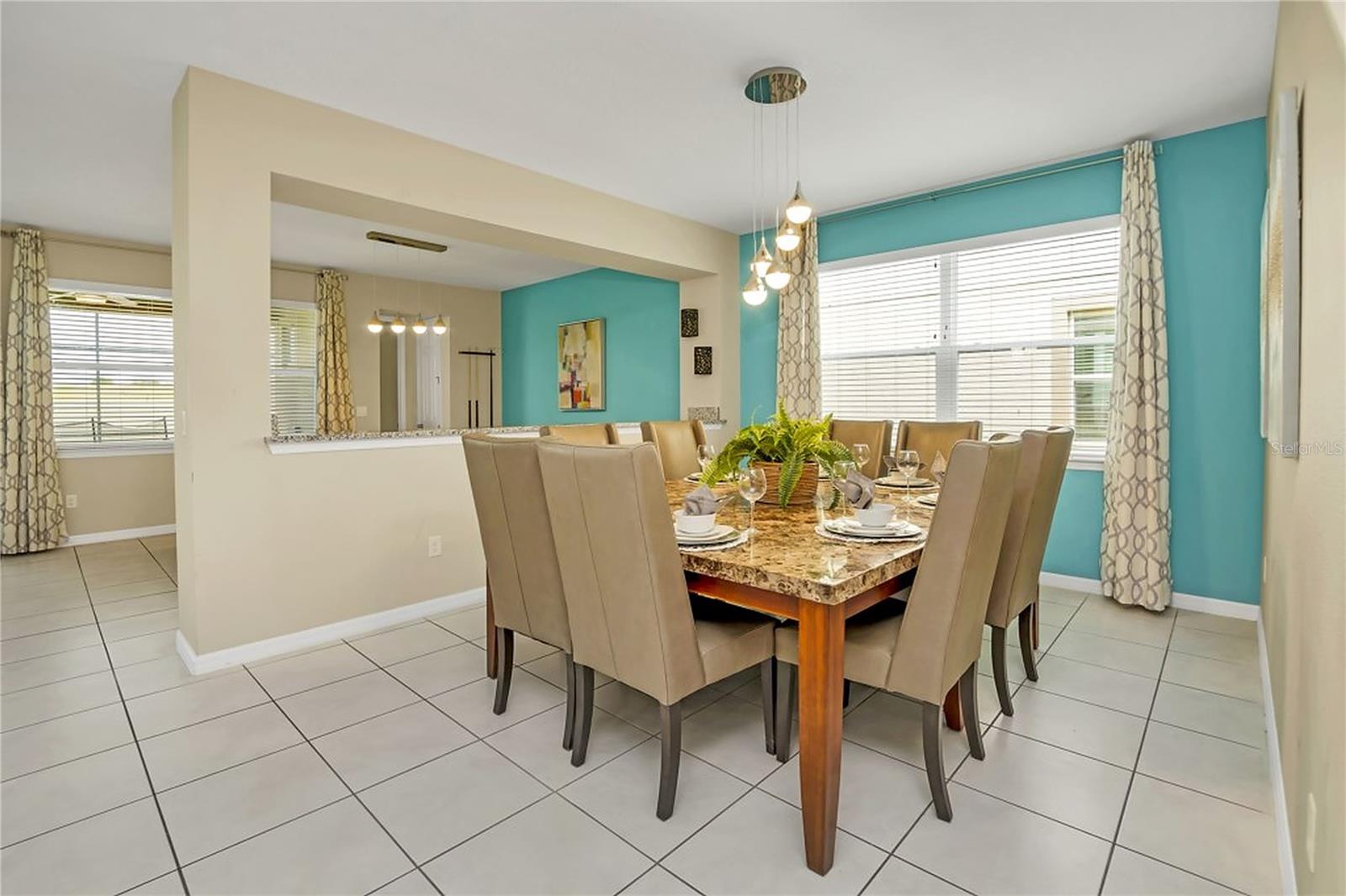 1576 NASSAU POINT TRL