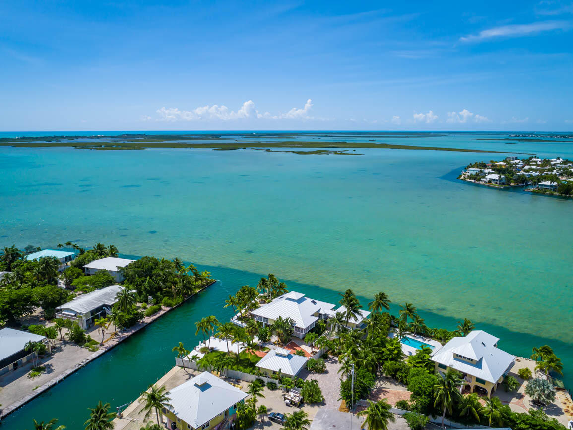 17024 W Green Turtle Lane