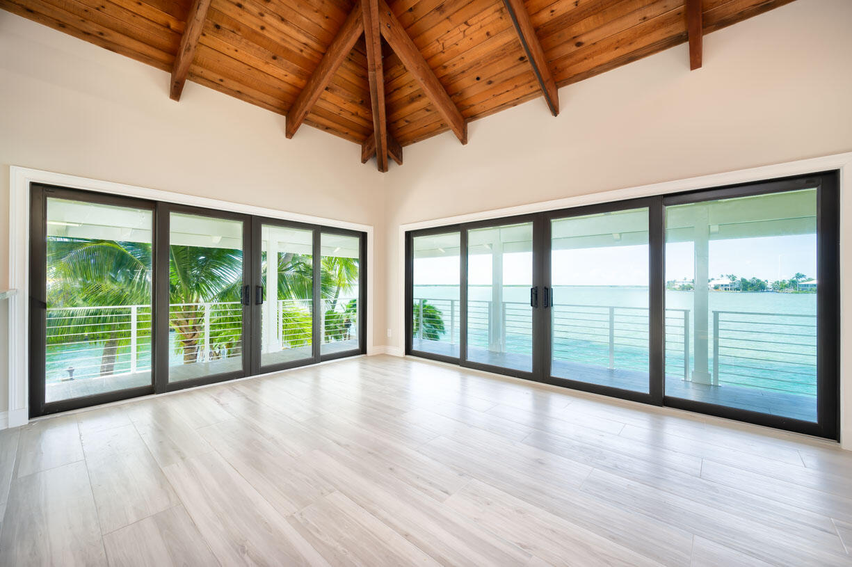 17024 W Green Turtle Lane