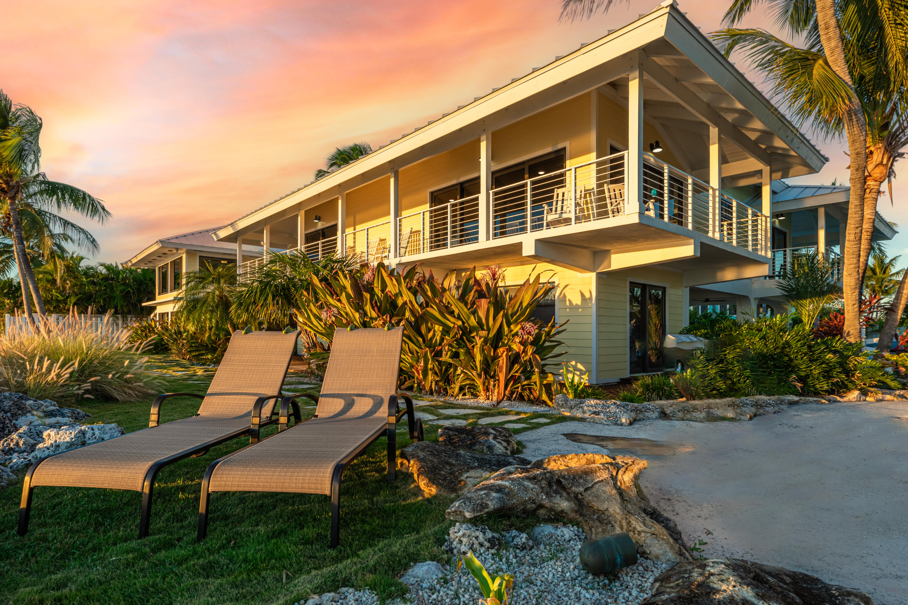 17024 W Green Turtle Lane