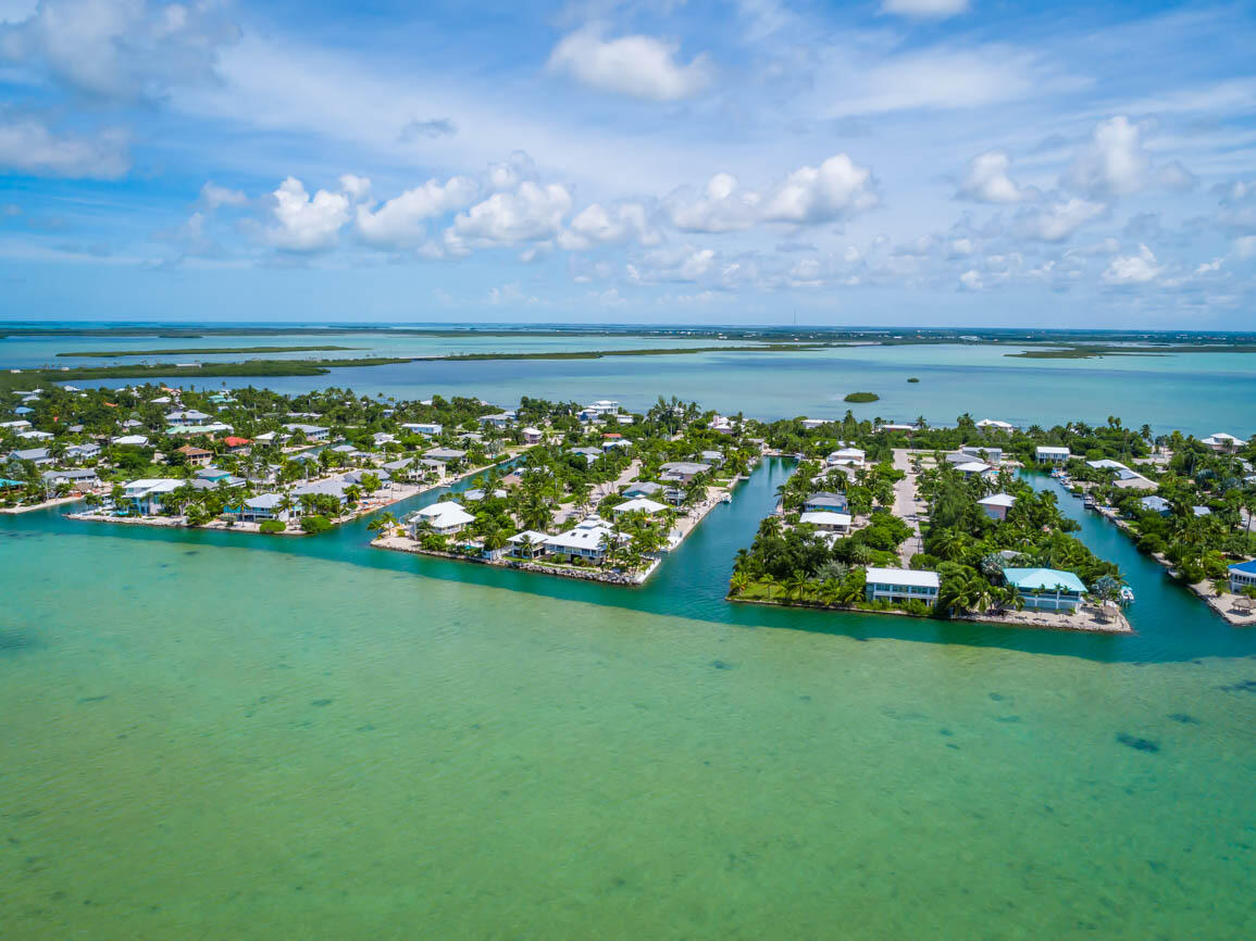 17024 W Green Turtle Lane