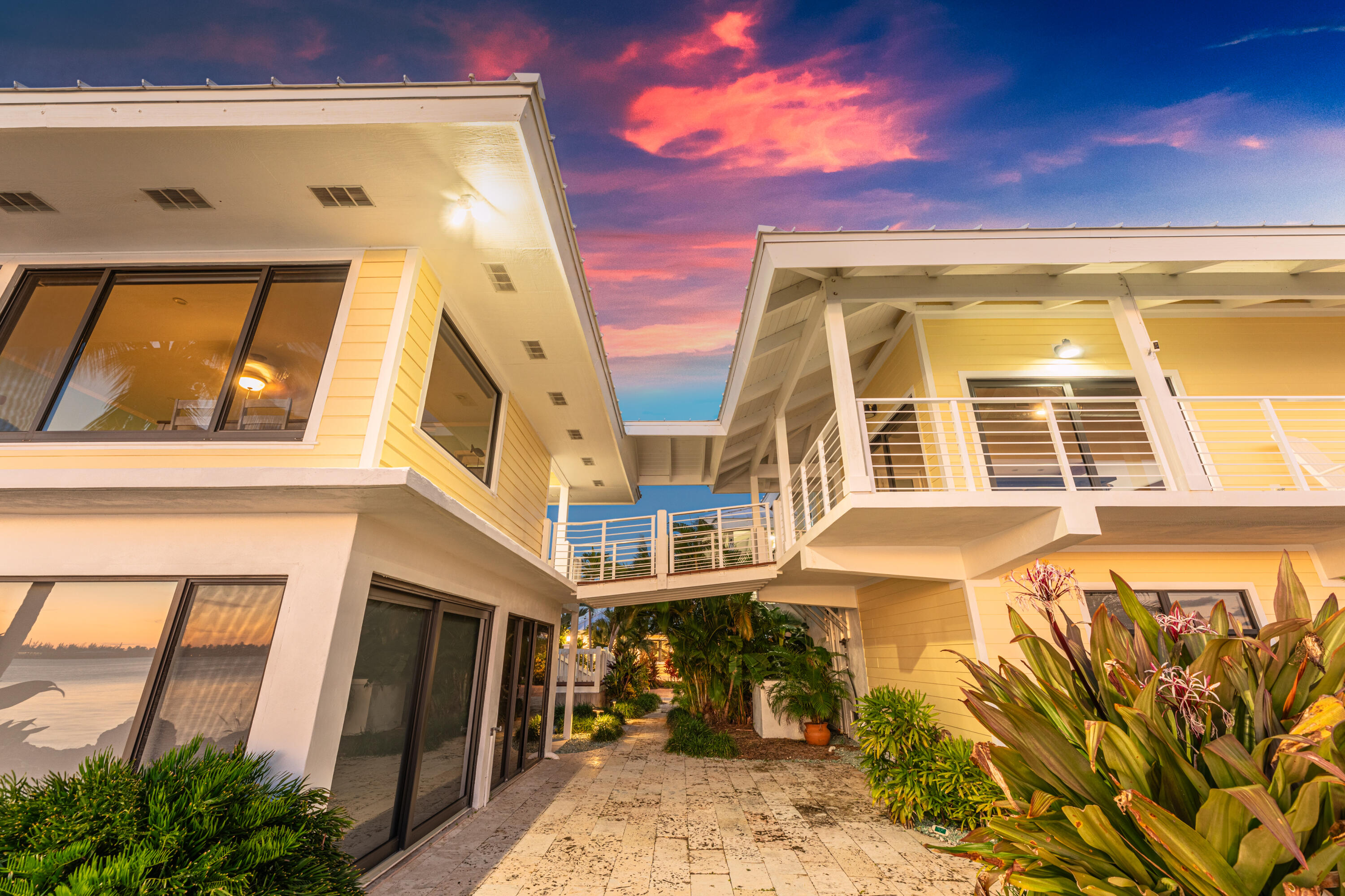 17024 W Green Turtle Lane