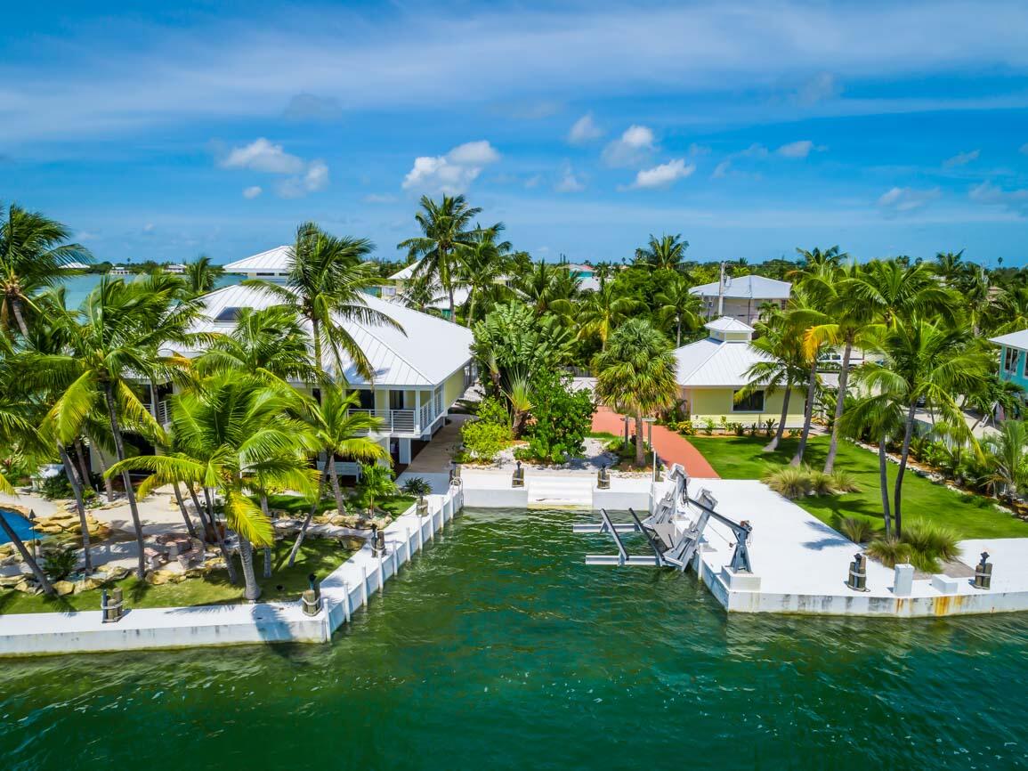 17024 W Green Turtle Lane