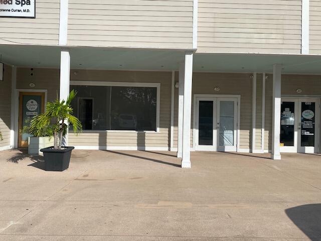 1075 Duval Street Unit: C19