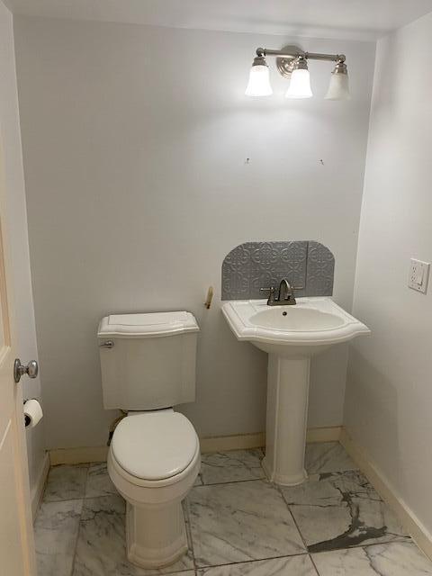 1075 Duval Street Unit: C19