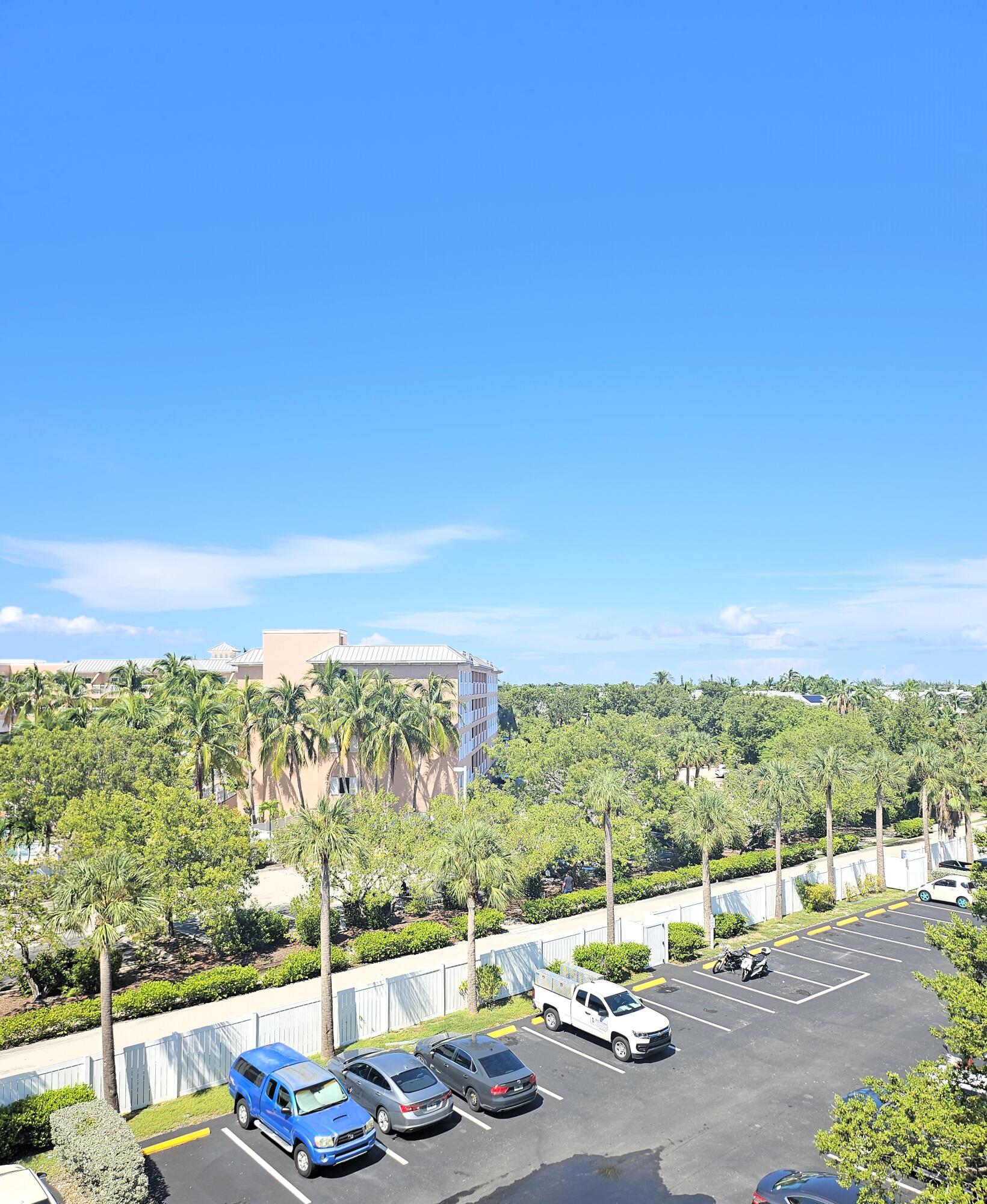 3930 S Roosevelt Boulevard Unit: W410