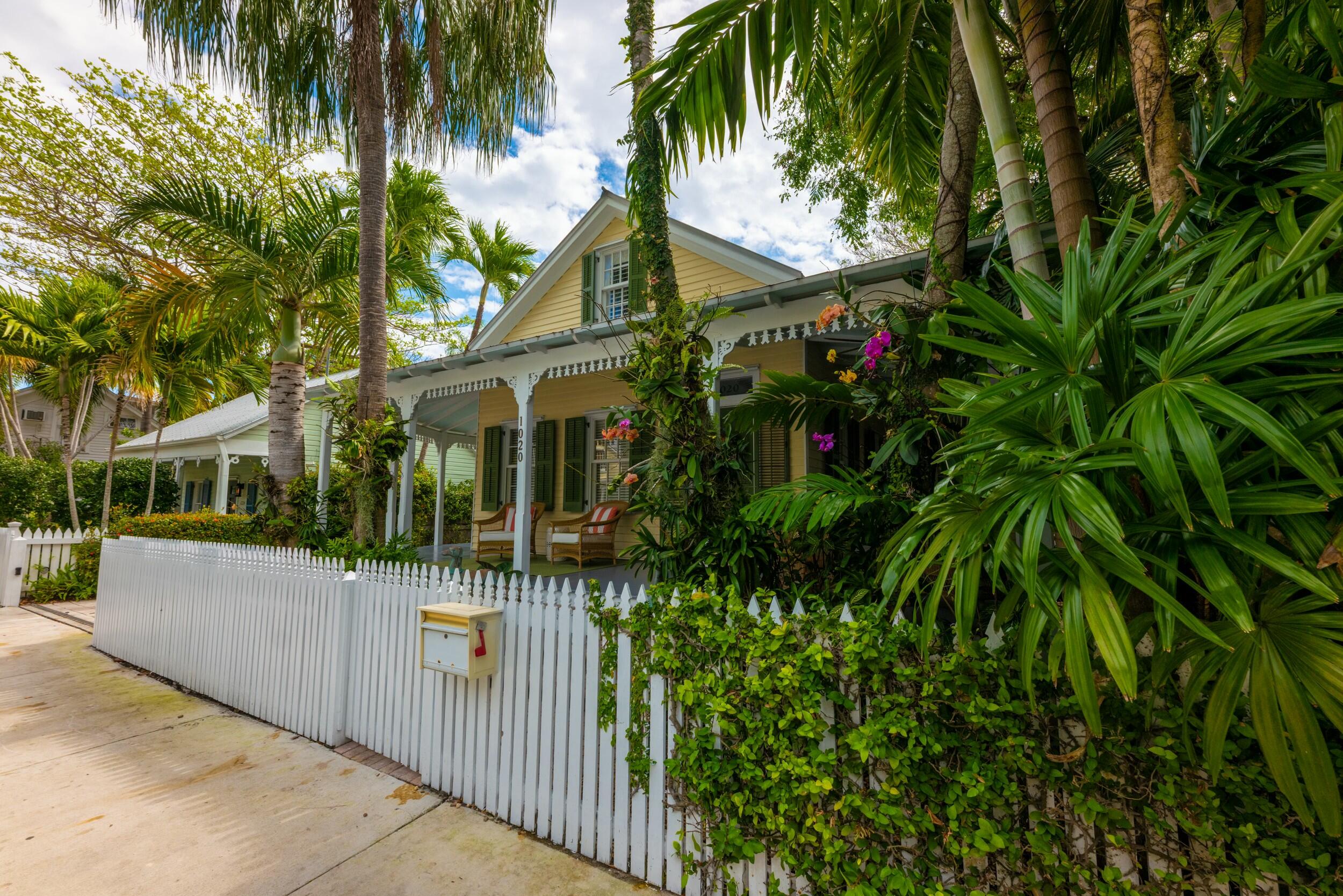 1020 Southard Street