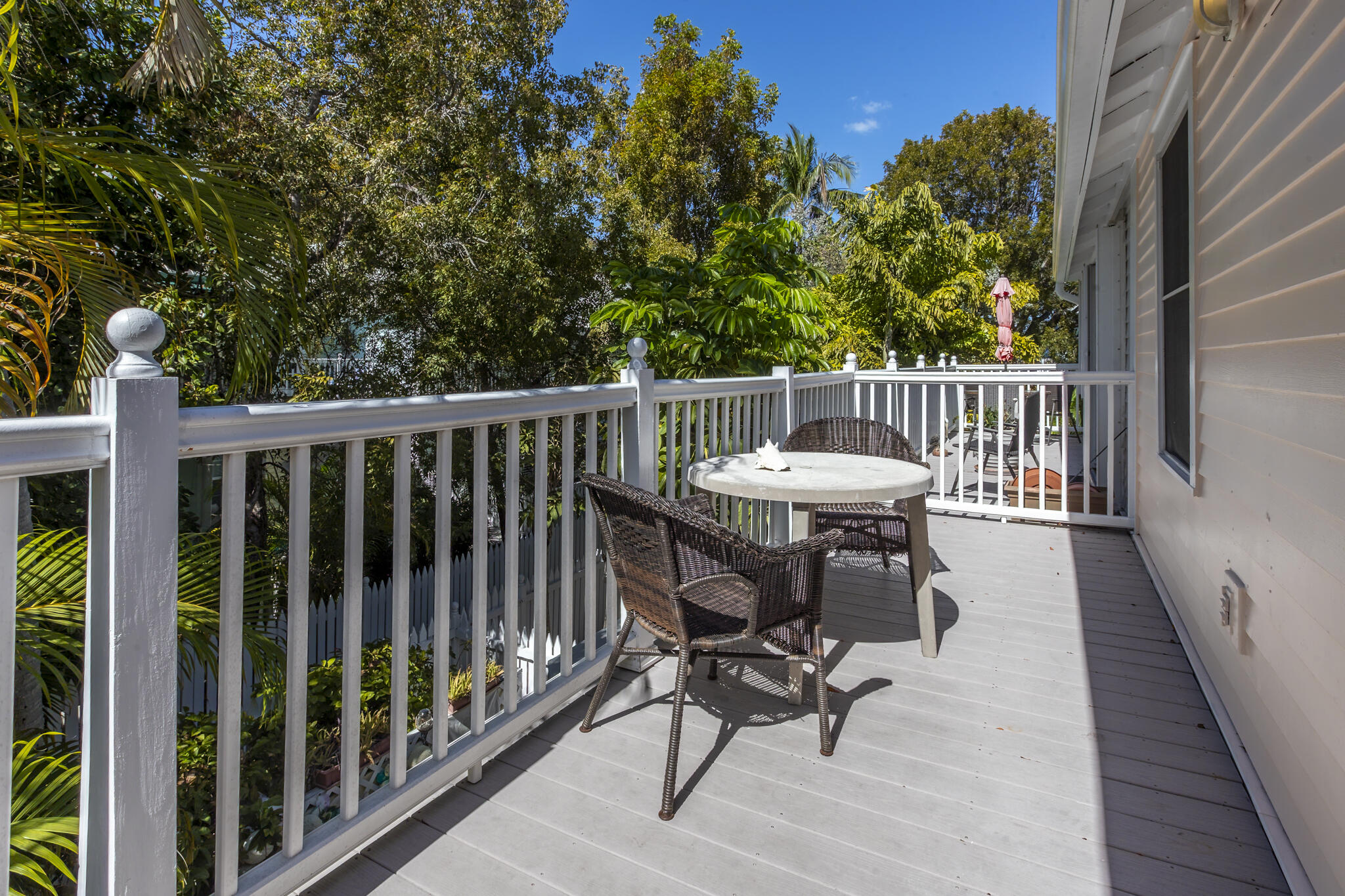 204 Southard Street Unit: 5