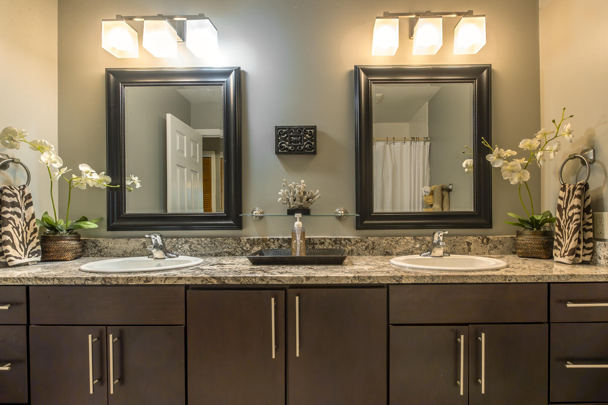 204 Southard Street Unit: 5