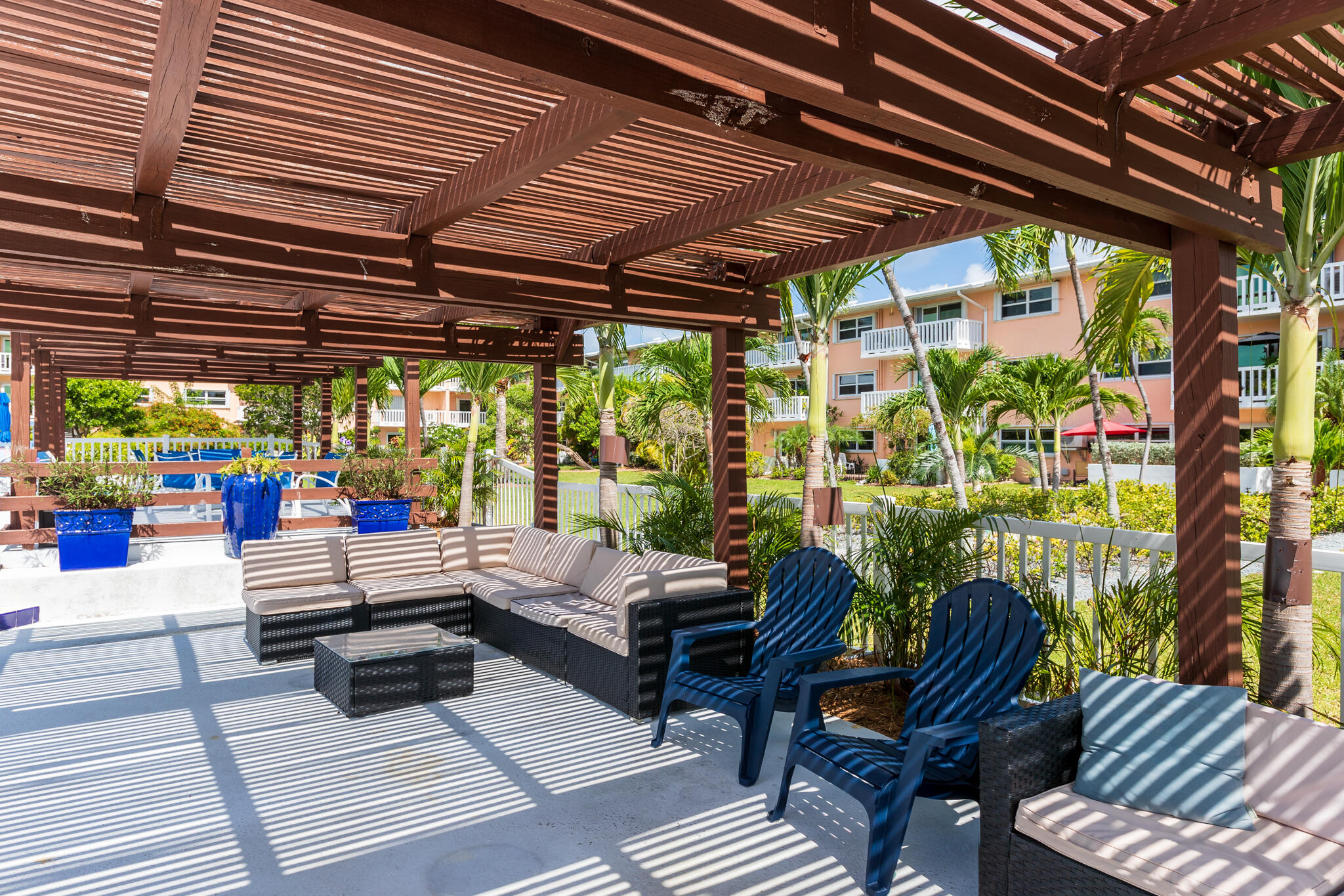 2601 S Roosevelt Blvd, #305A