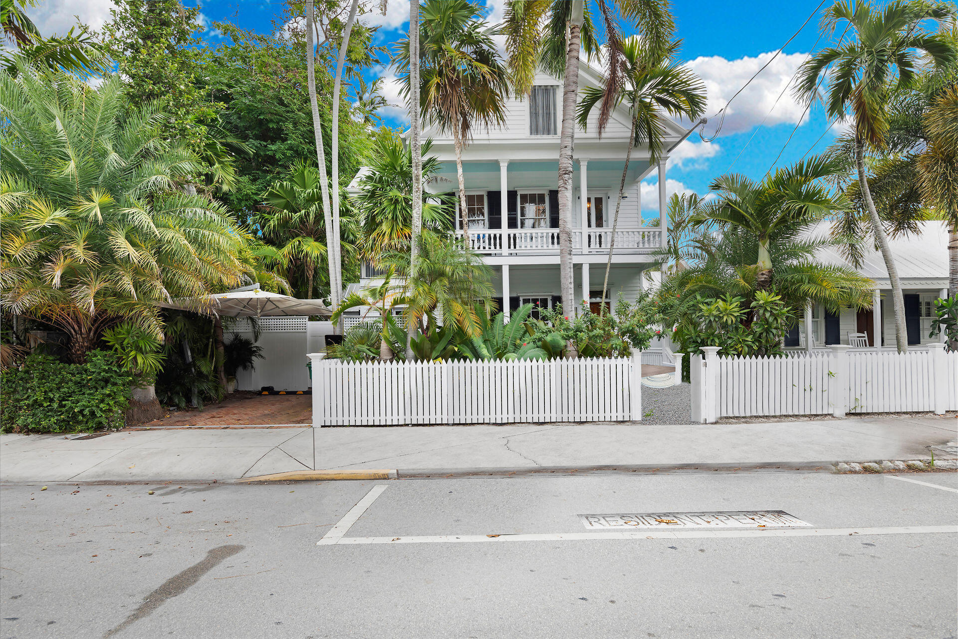 1014 Southard Street