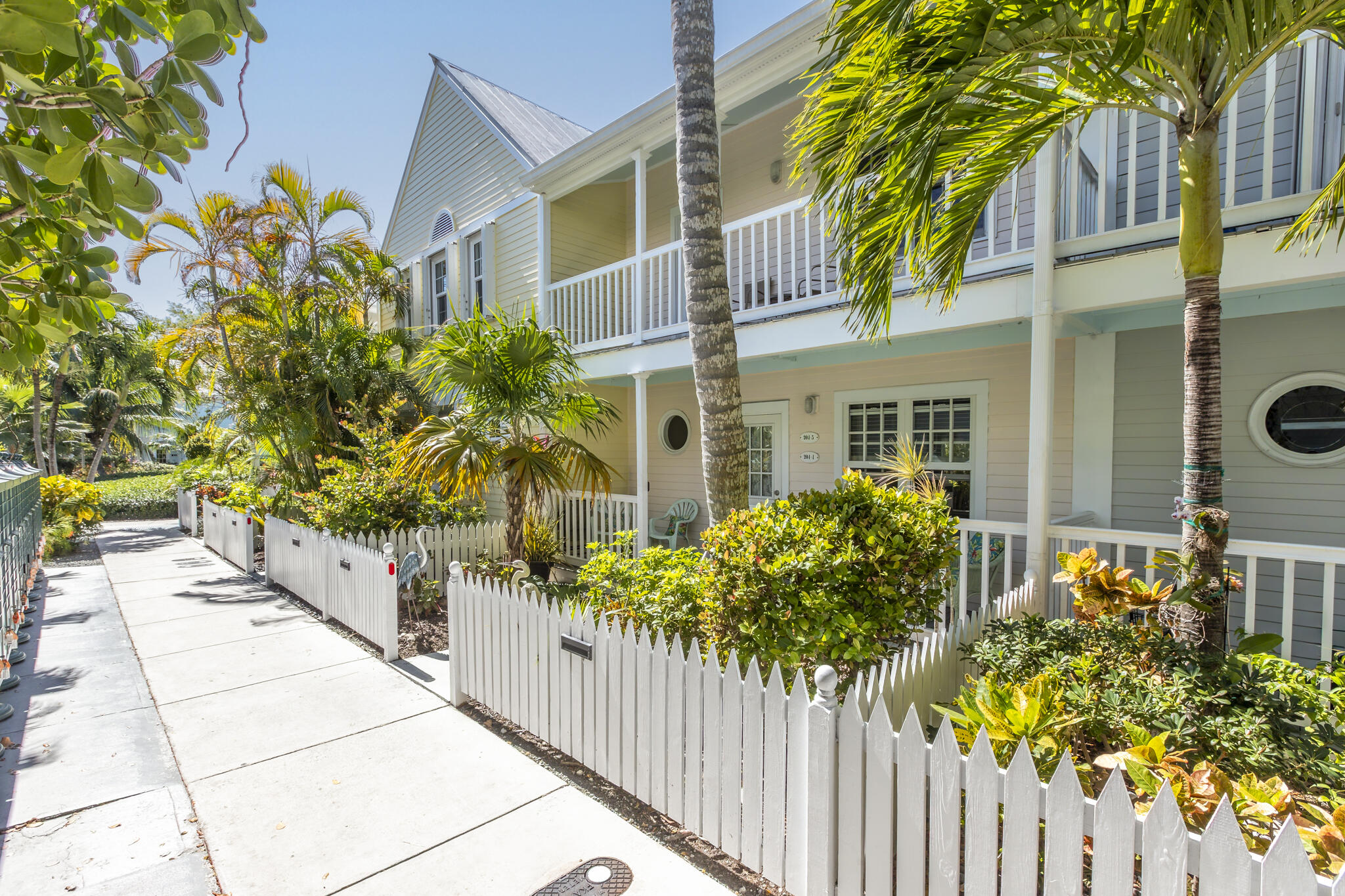 204 Southard Street 5