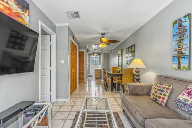 204 Southard Street 5