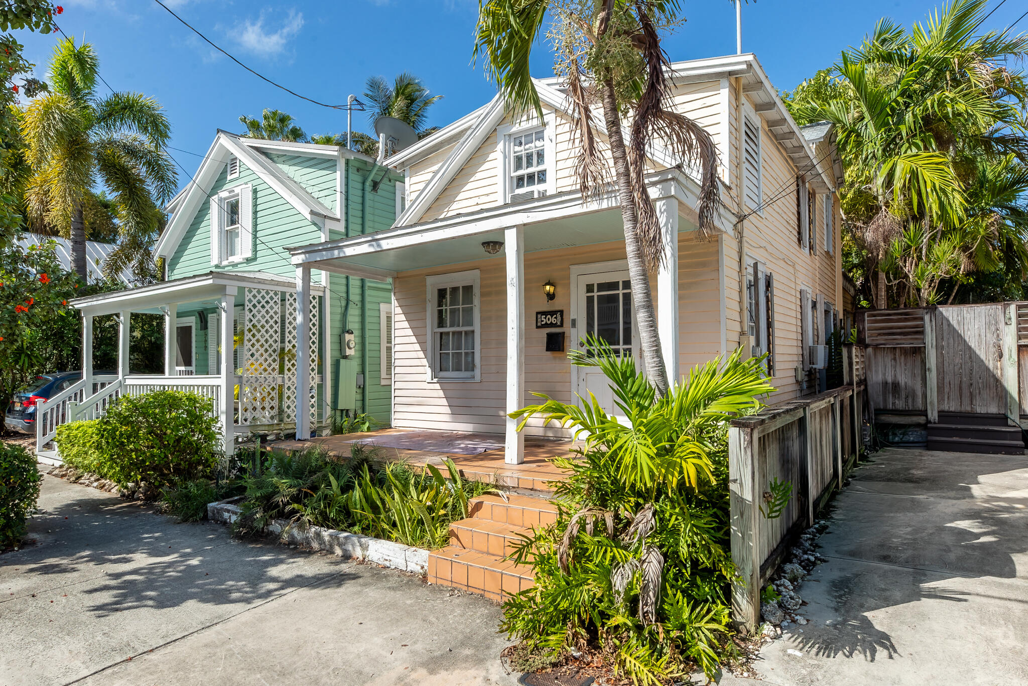 506 Grinnell Street