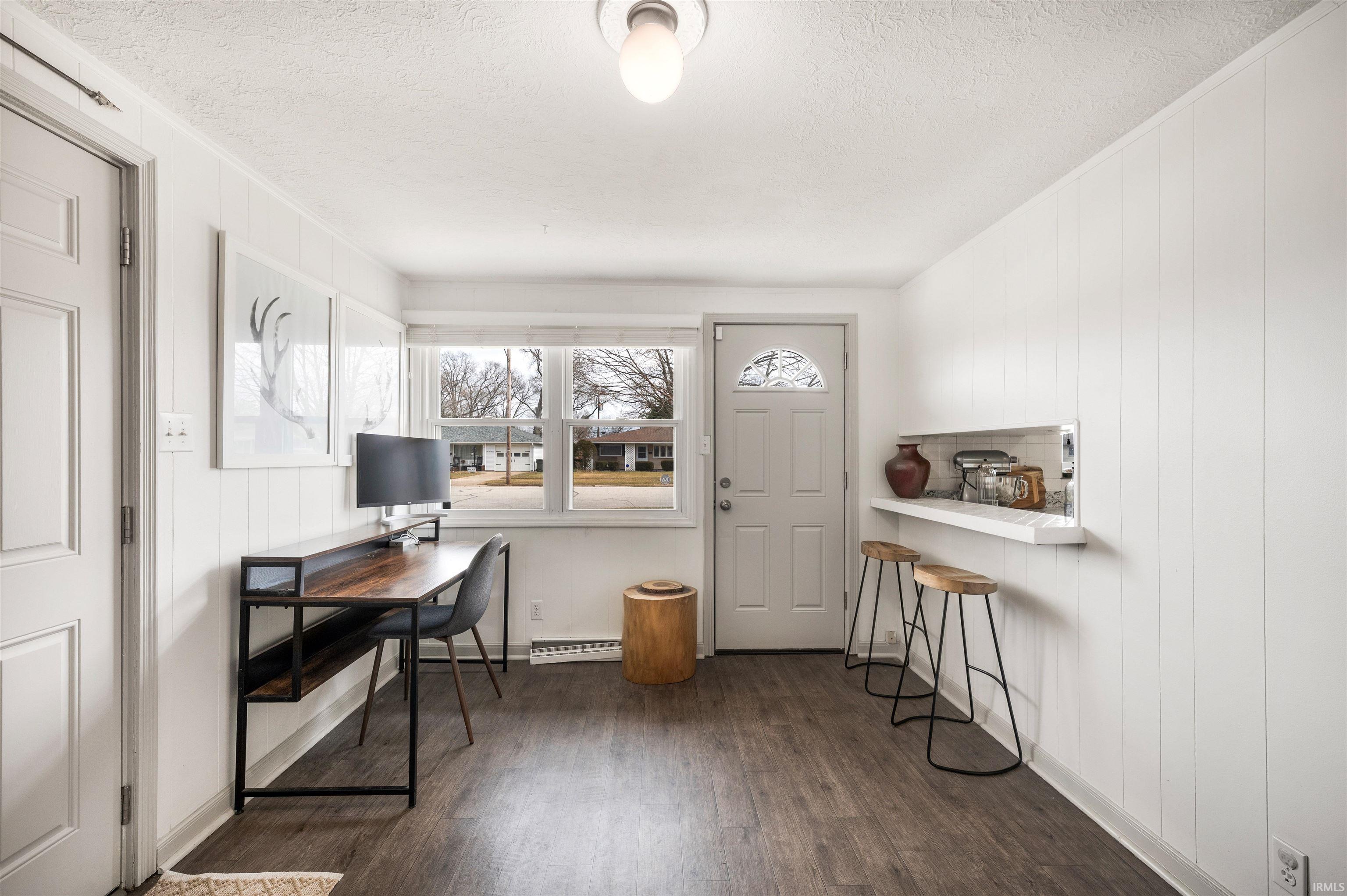 221 N Tuxedo Drive