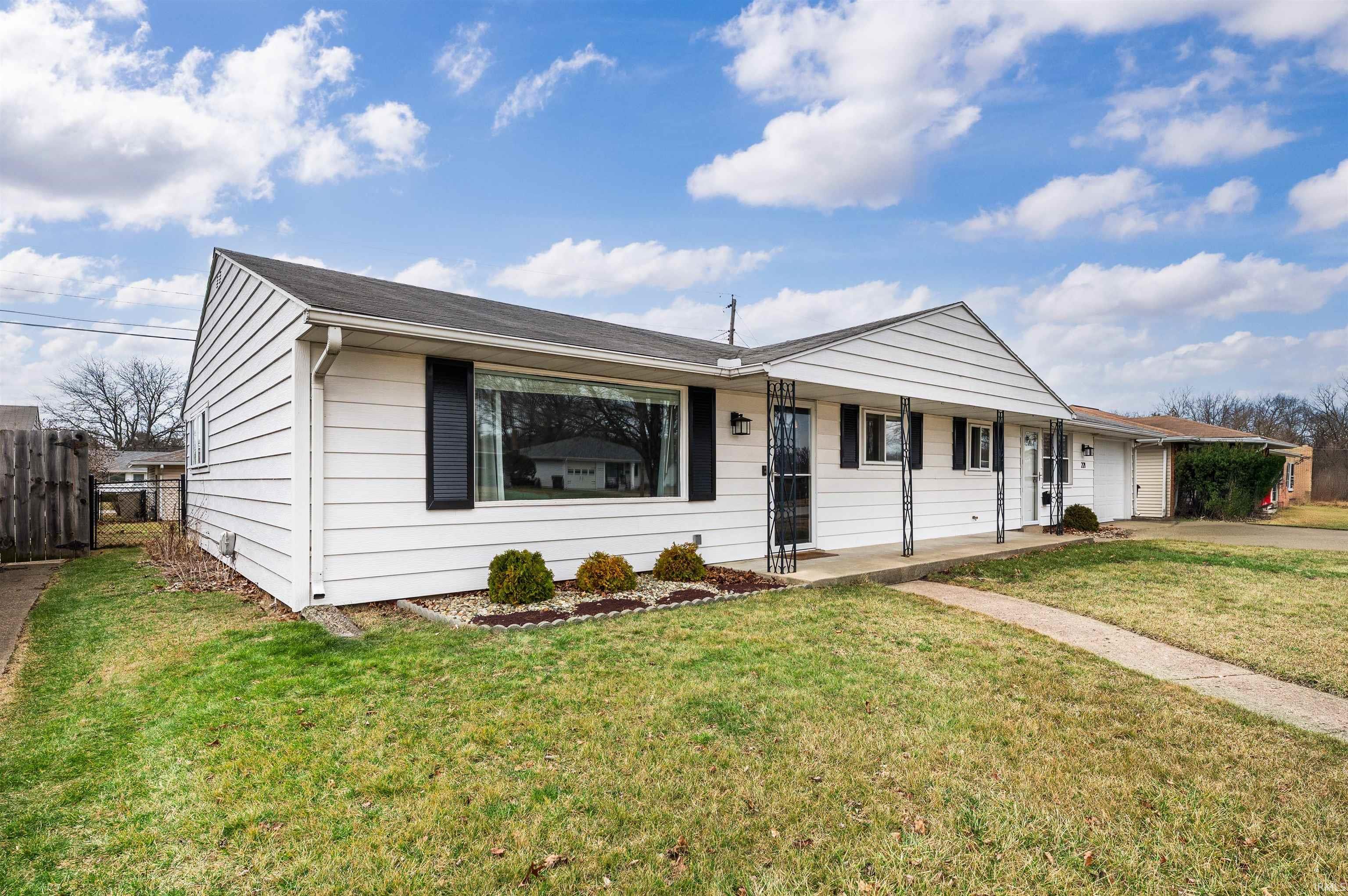 221 N Tuxedo Drive