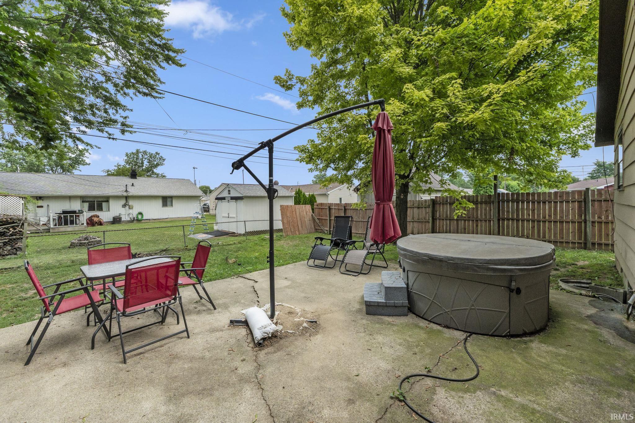 8 Topaz Drive