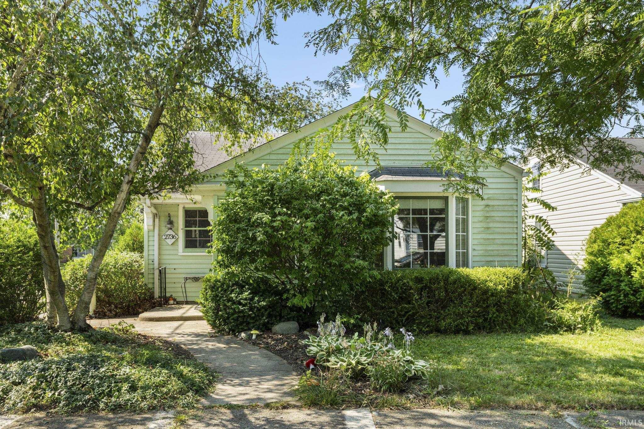 2736 Dodge Avenue