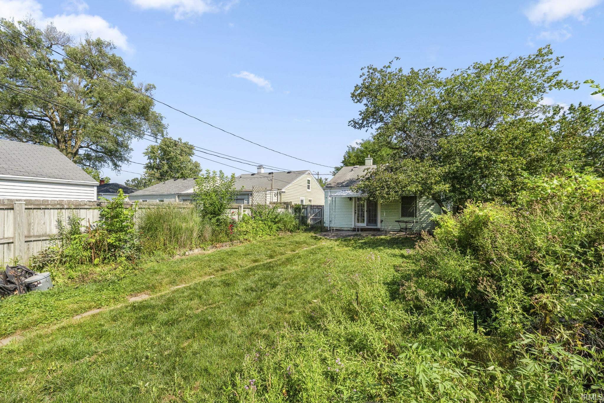 2736 Dodge Avenue
