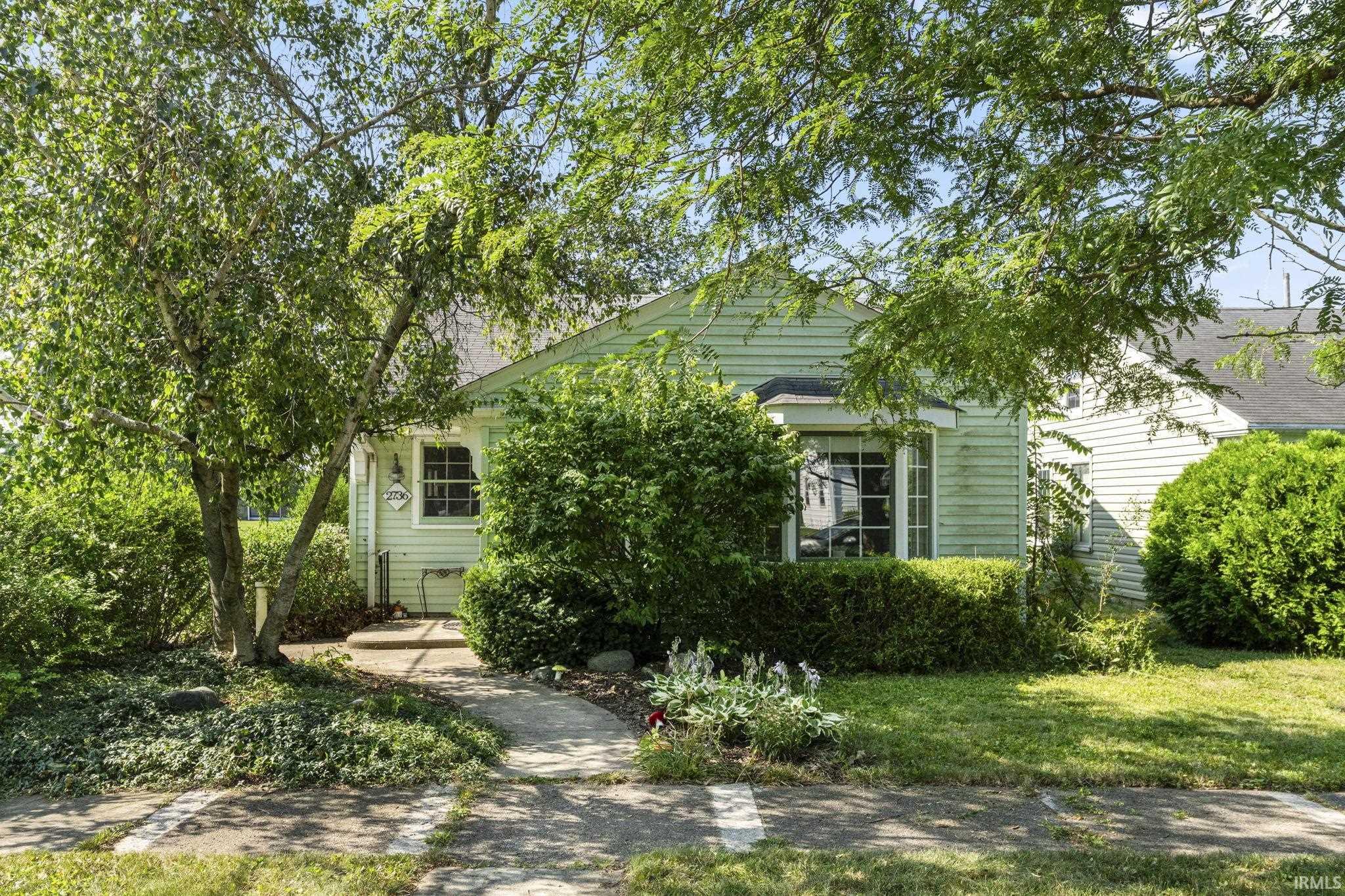 2736 Dodge Avenue