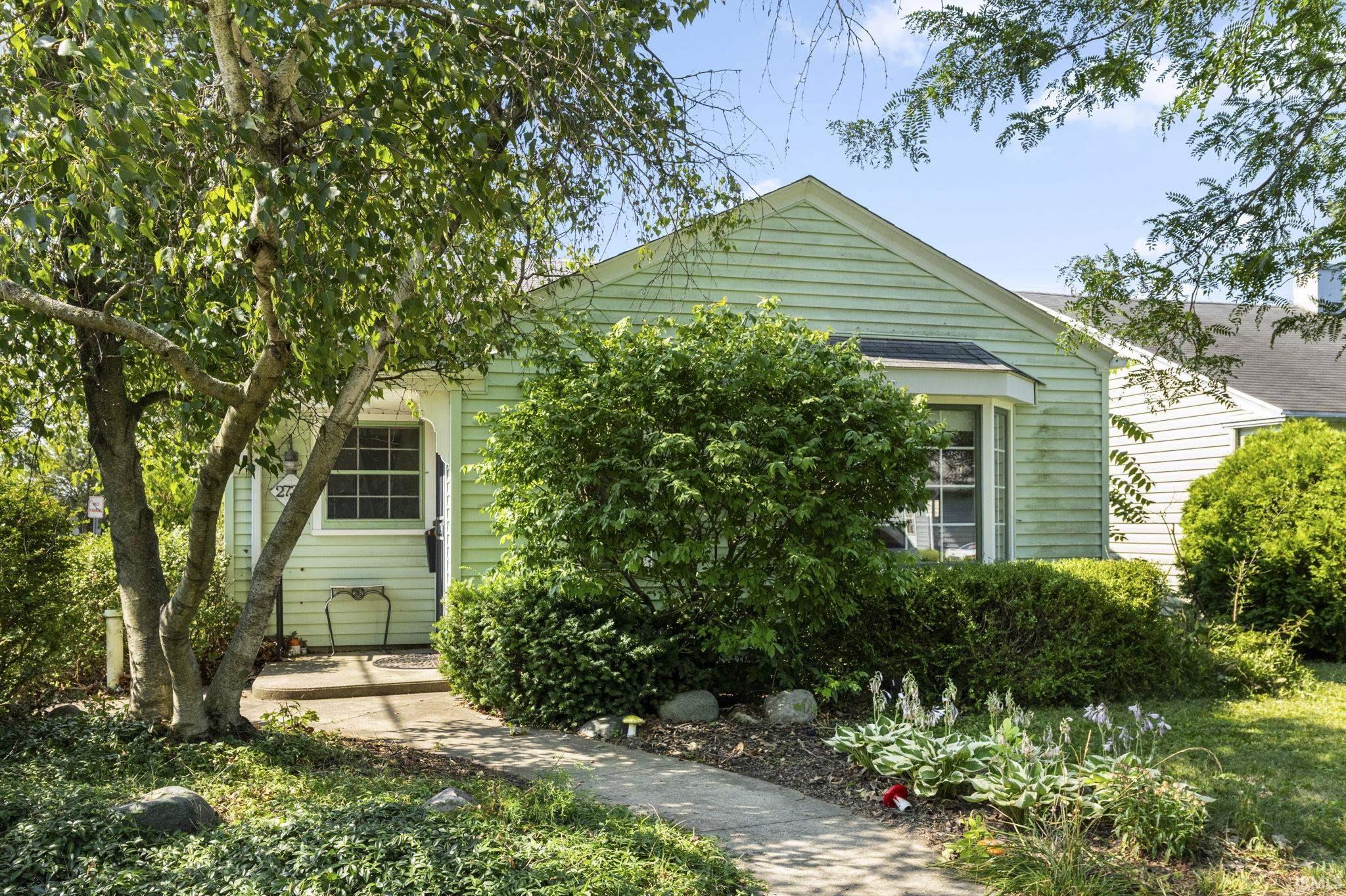 2736 Dodge Avenue