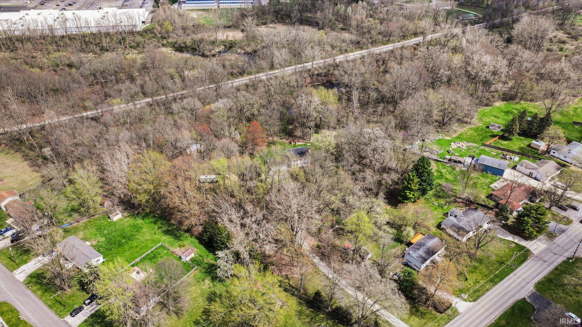 1305 Wooster Road
