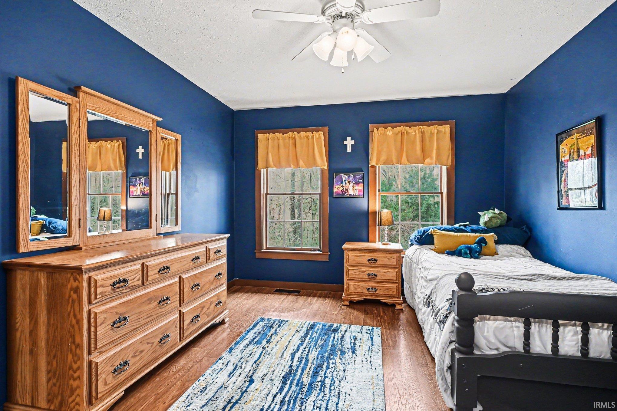 1305 Wooster Road