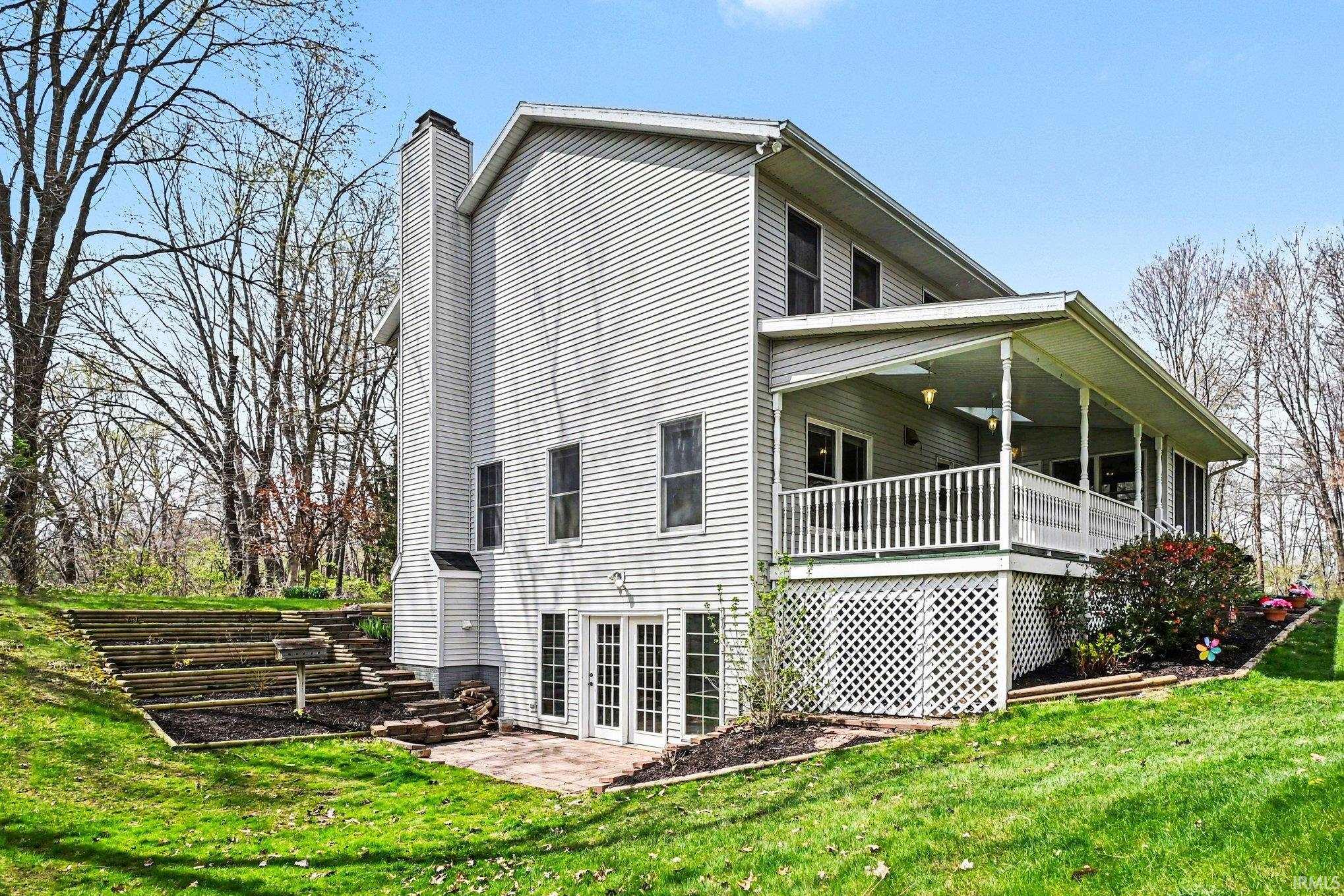 1305 Wooster Road
