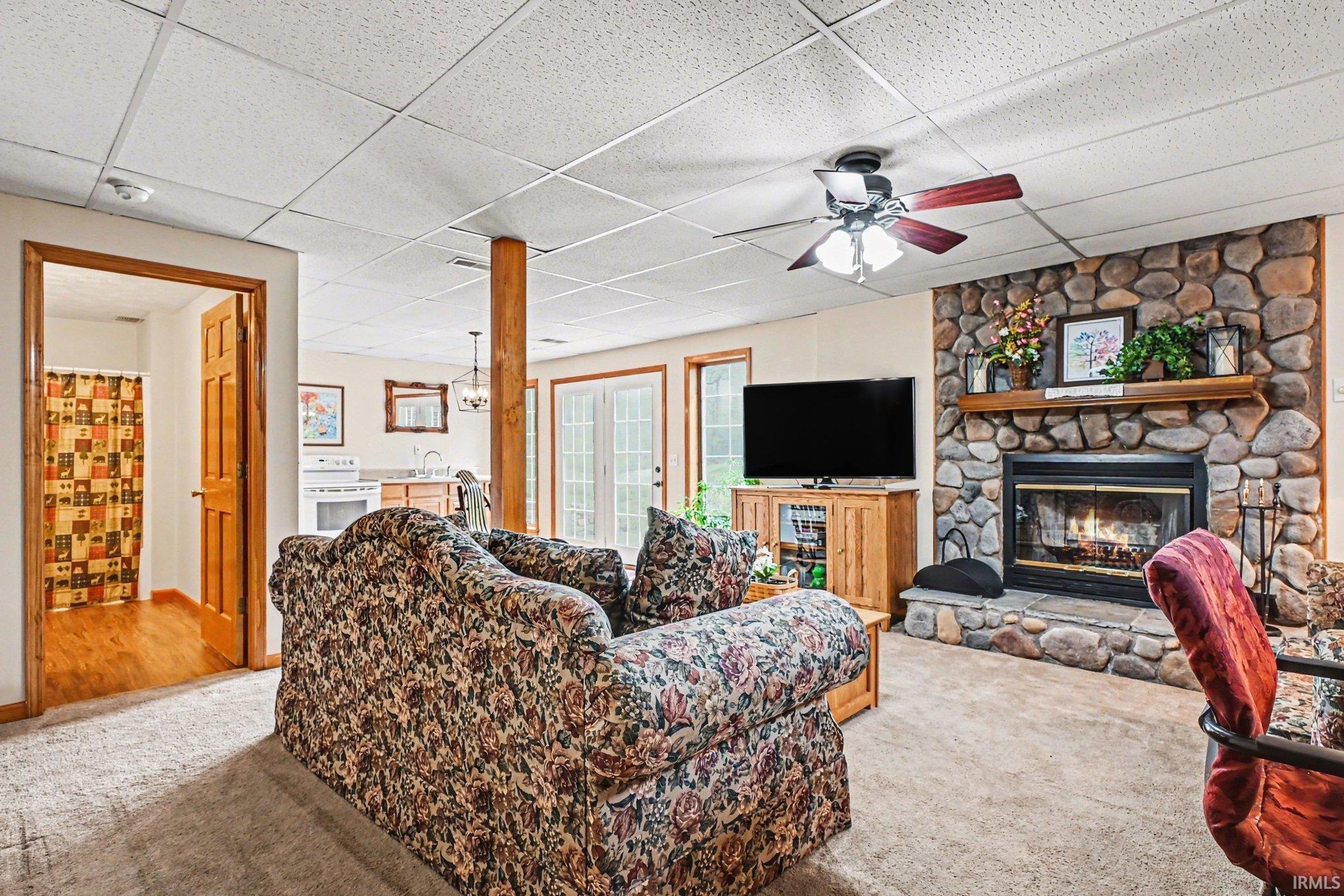 1305 Wooster Road