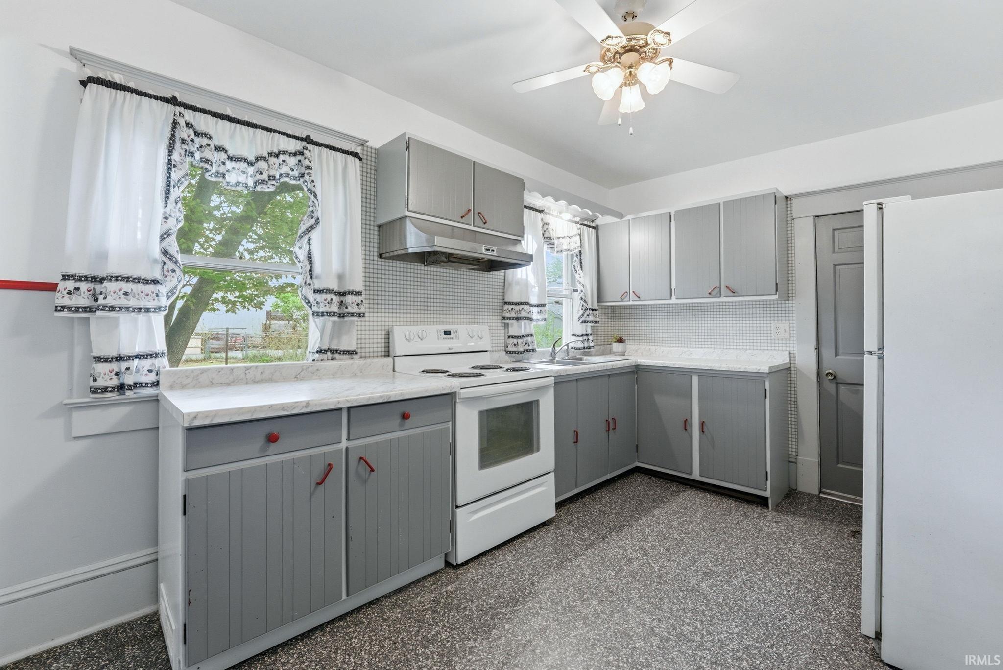 420 S 8th Street
