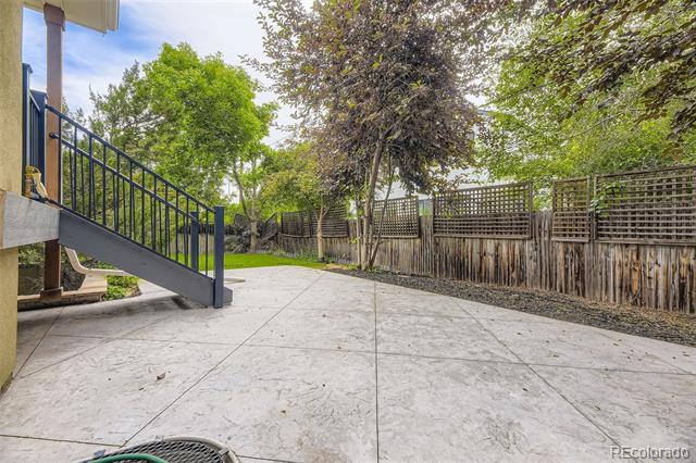 940 Kearney Street