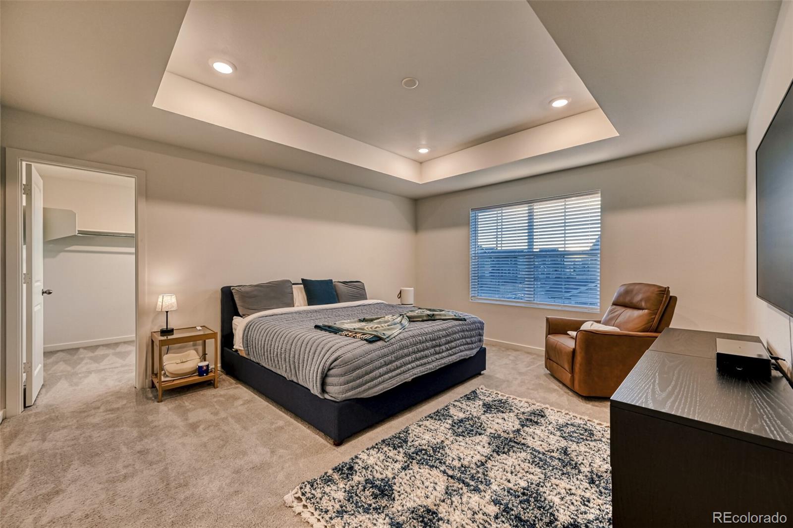 9048 Bondcliff Lane