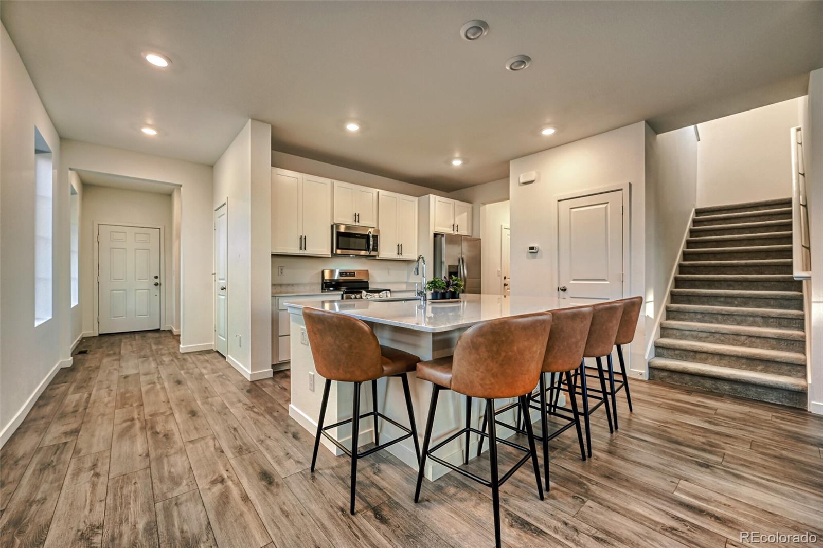 9048 Bondcliff Lane