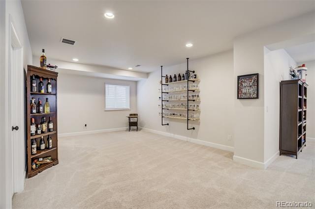 5059 Ditmars Lane