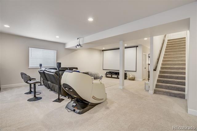 5059 Ditmars Lane
