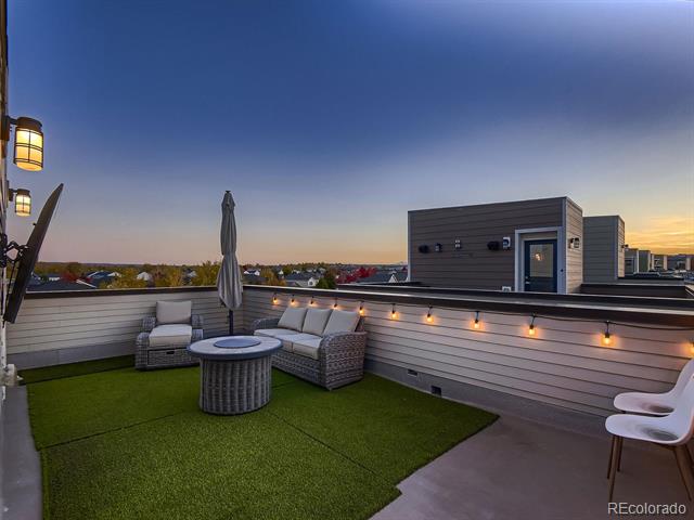 15818 E Broncos Place