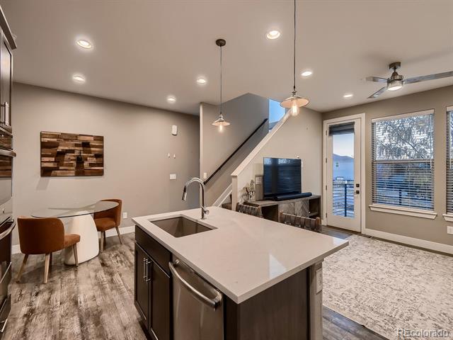 15818 E Broncos Place