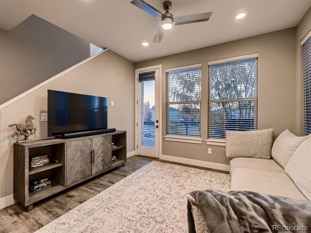 15818 E Broncos Place