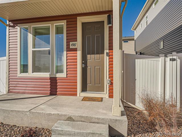 4987 N Walden Way