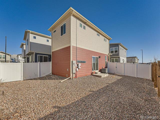4987 N Walden Way