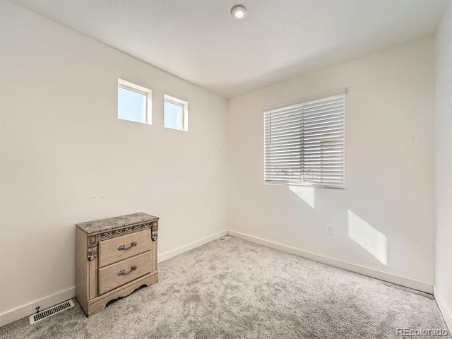 4987 N Walden Way