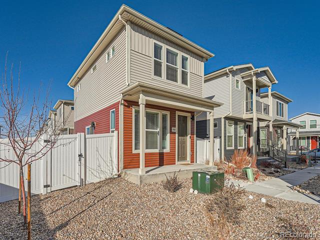 4987 N Walden Way