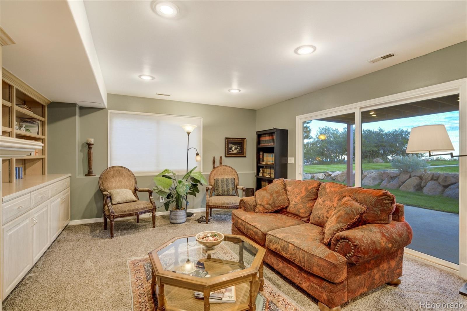2935 Blodgett Drive