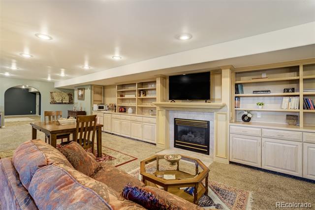 2935 Blodgett Drive