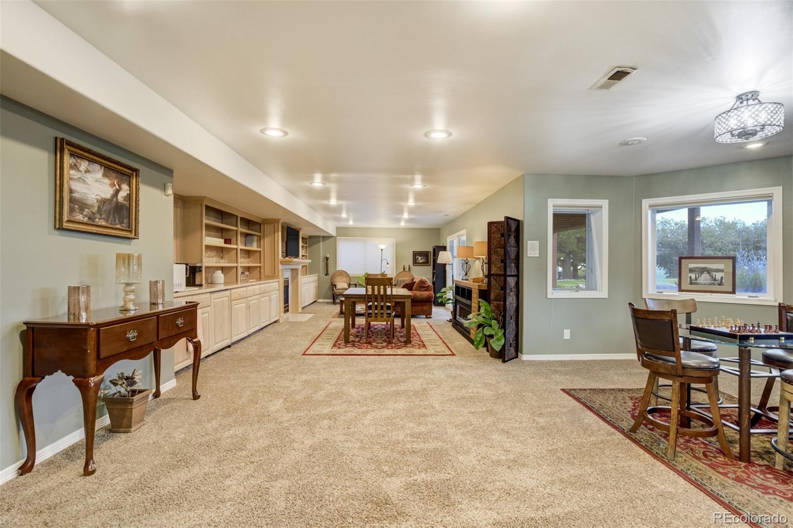 2935 Blodgett Drive