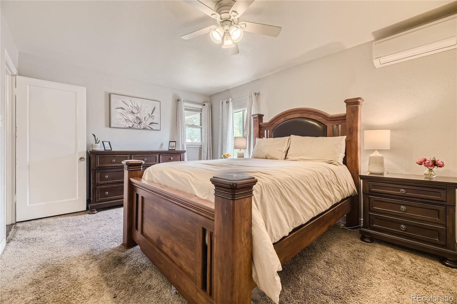 2015 S Julian Circle