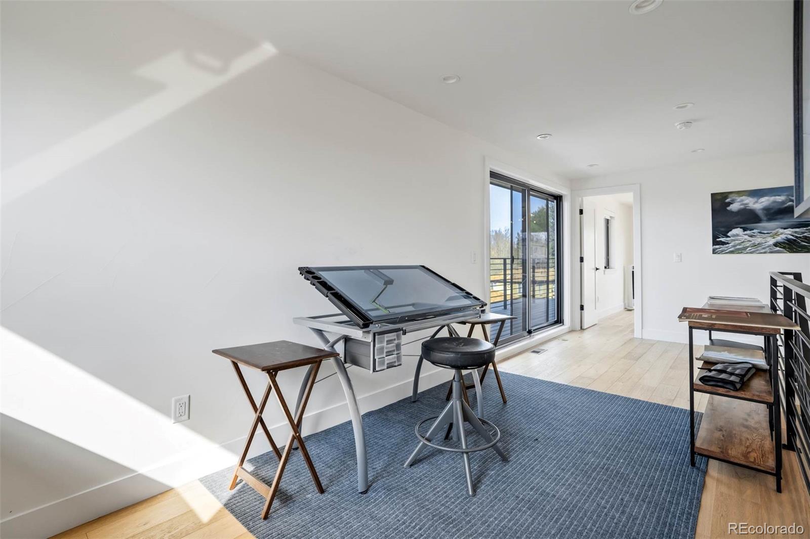 2526 S Lincoln Street