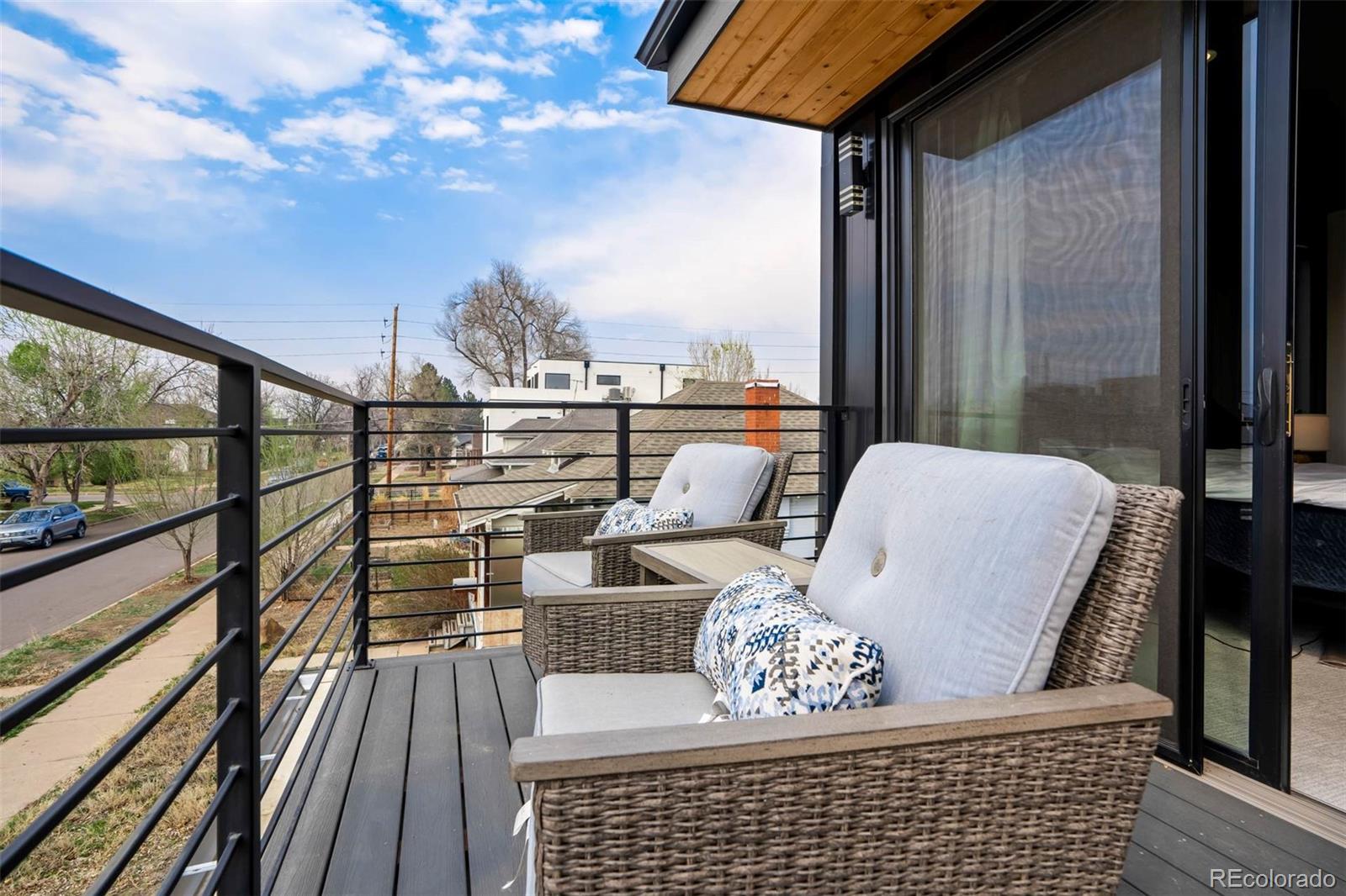 2526 S Lincoln Street